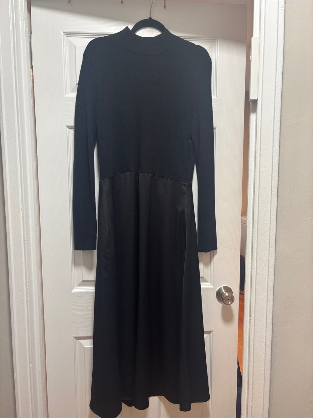 EUC Ann Taylor Black Long Sleeve Midi Dress Sz L